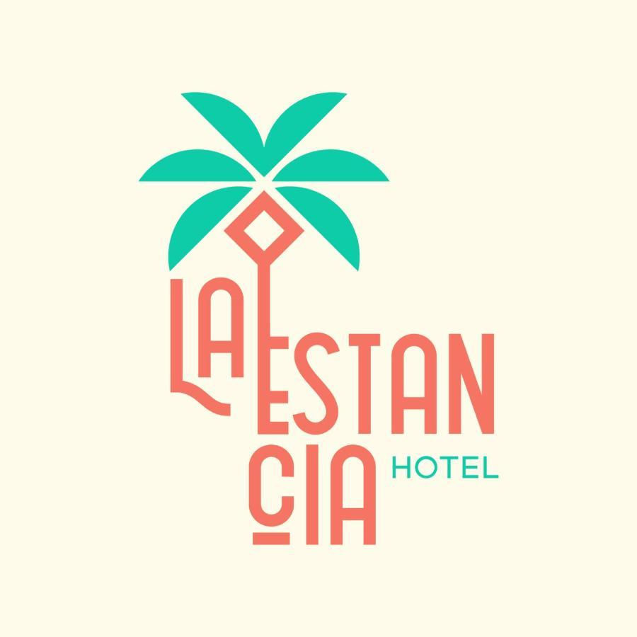 La Estancia Hotel איקה מראה חיצוני תמונה
